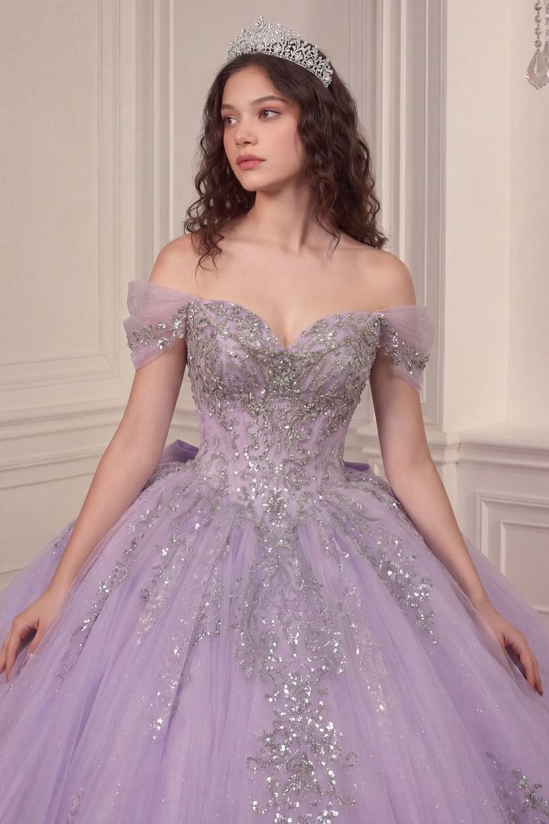 Vestido de Quinceañera y Sweet 16 con Hombros Caídos y Pedrería - Ladivine Quinceañera 15730