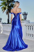Vestido azul real de satén con espalda cruzada, ideal para XV años o fiestas elegantes