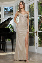 Vestido Brillante con Corsé Ilusión y Abertura Alta - Adora (3388)
