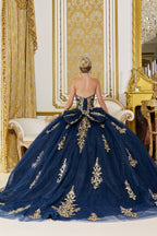 Vestido de Quinceañera con Corsé de Pedrería y Bordado Metálico - Dancing Queen (5085)