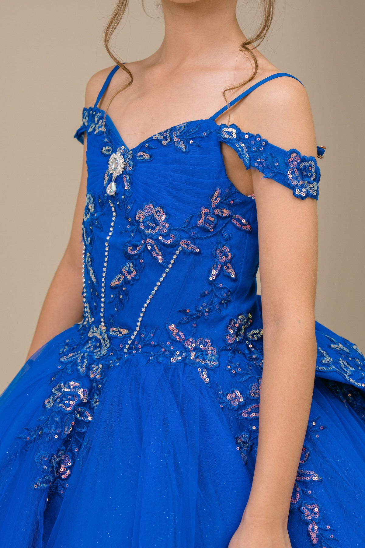 Vestido de Mini Quinceañera y Presentación con Brillo - Cinderella Couture 8405