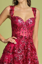 Vestido de fiesta rosa fucsia con lentejuelas y encaje floral ideal para XV años o eventos elegantes