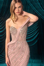 Vestido de fiesta rosa claro con pedrería y transparencias, ideal para XV años o eventos elegantes