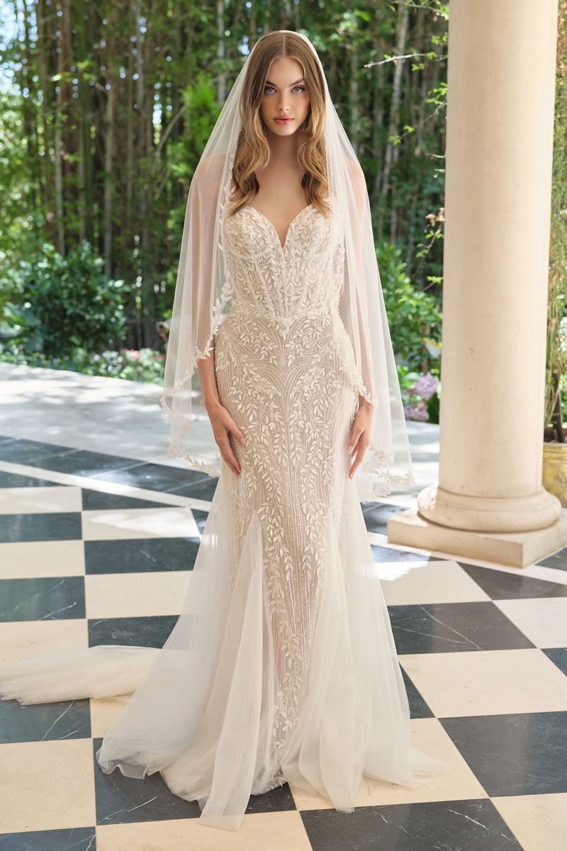 Vestido de Novia Corte Sirena con Cola de Hiedra
