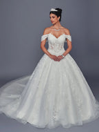Vestido de novia DeKlaire Bridal corte línea A de encaje blanco con tirantes desmontables.