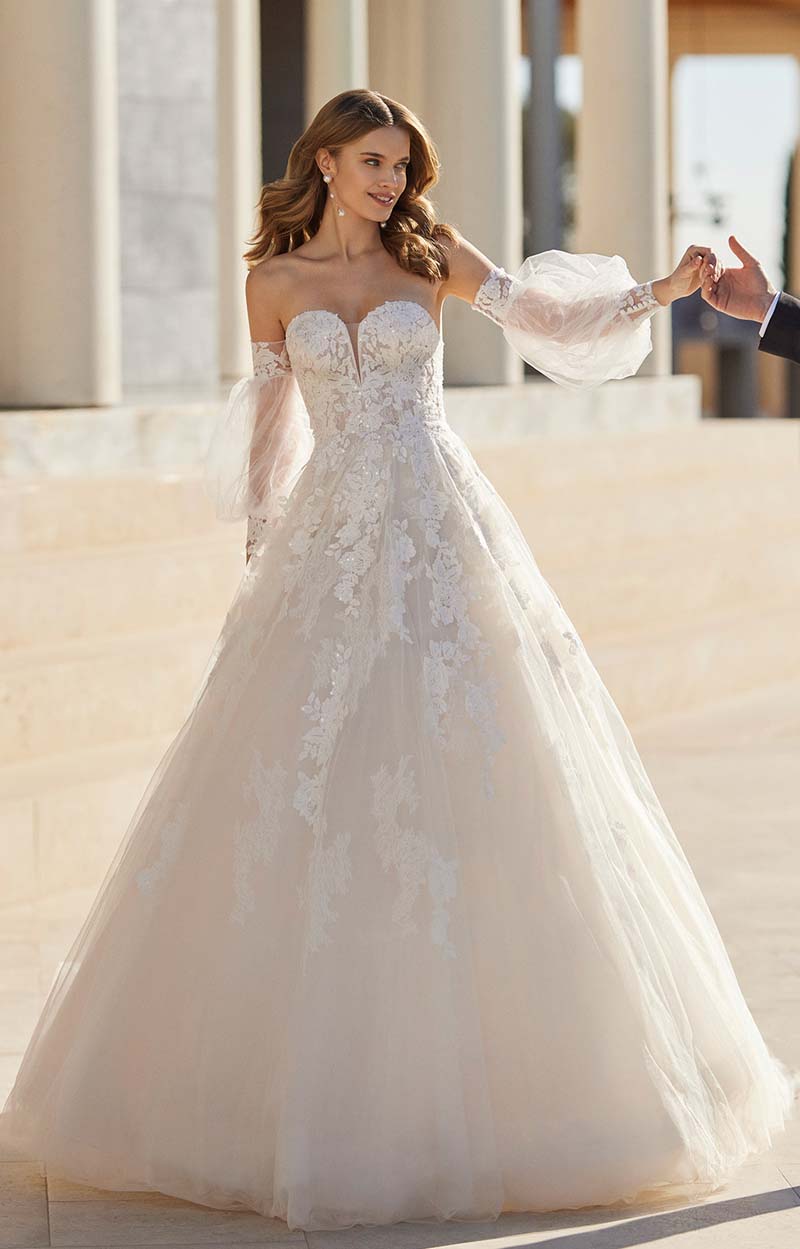 Vestido de Novia Rosa Clará – Modelo Vesiree con Mangas de Tul y Encaje Floral